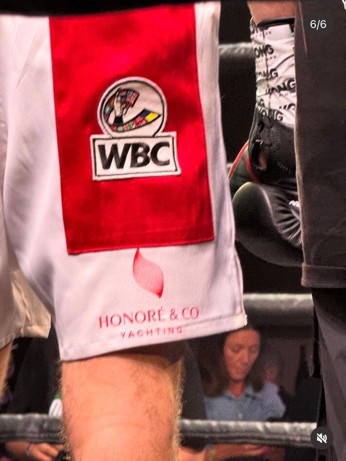 Honoré & Co logo on the boxing shorts